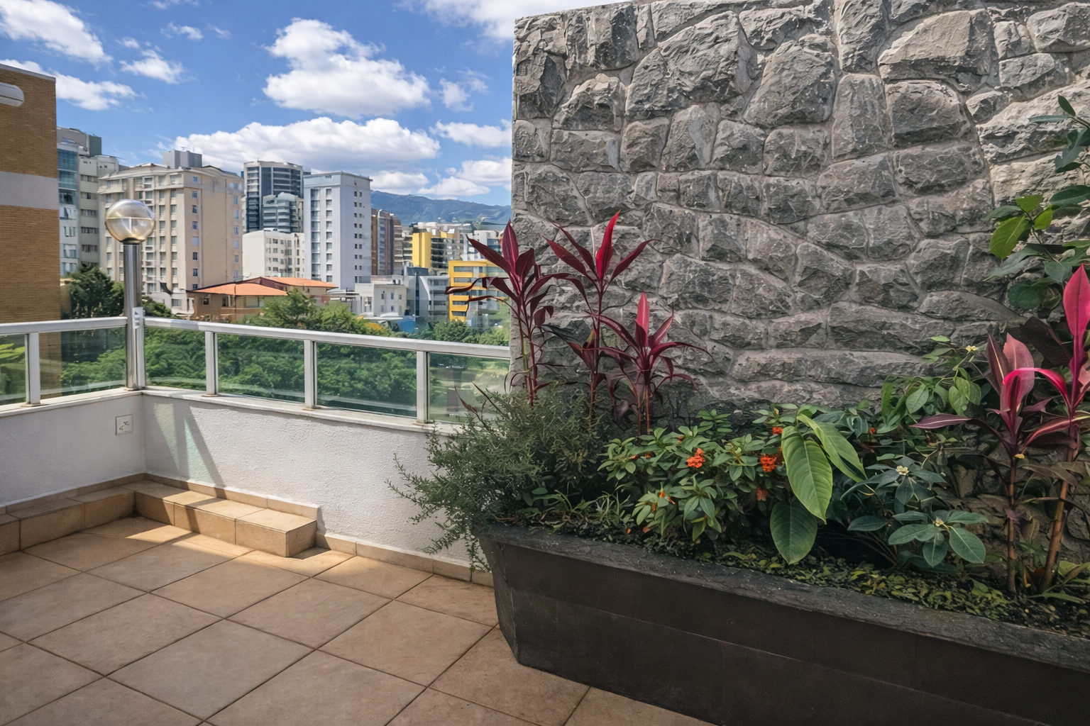 Área externa com jardineira